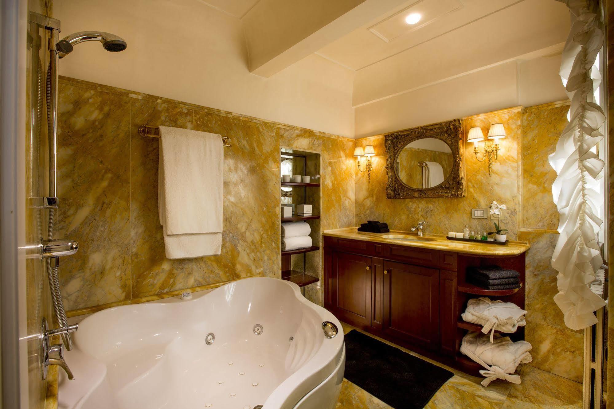 Torre Mannelli Suites Florence Exterior photo